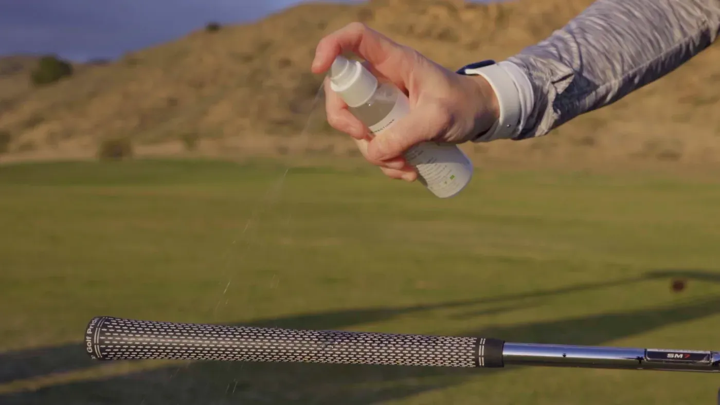 Så rengör du golfgreppen