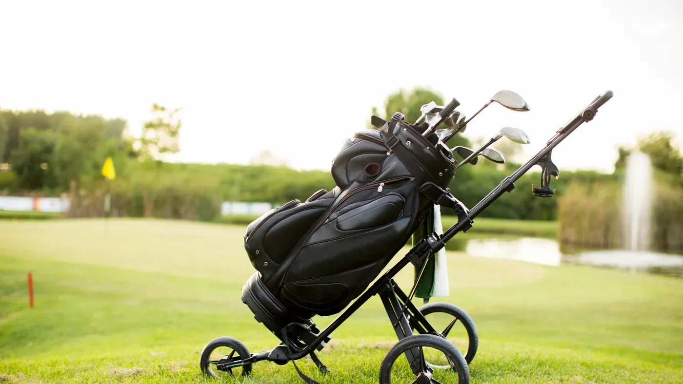 Golfbag på vagn