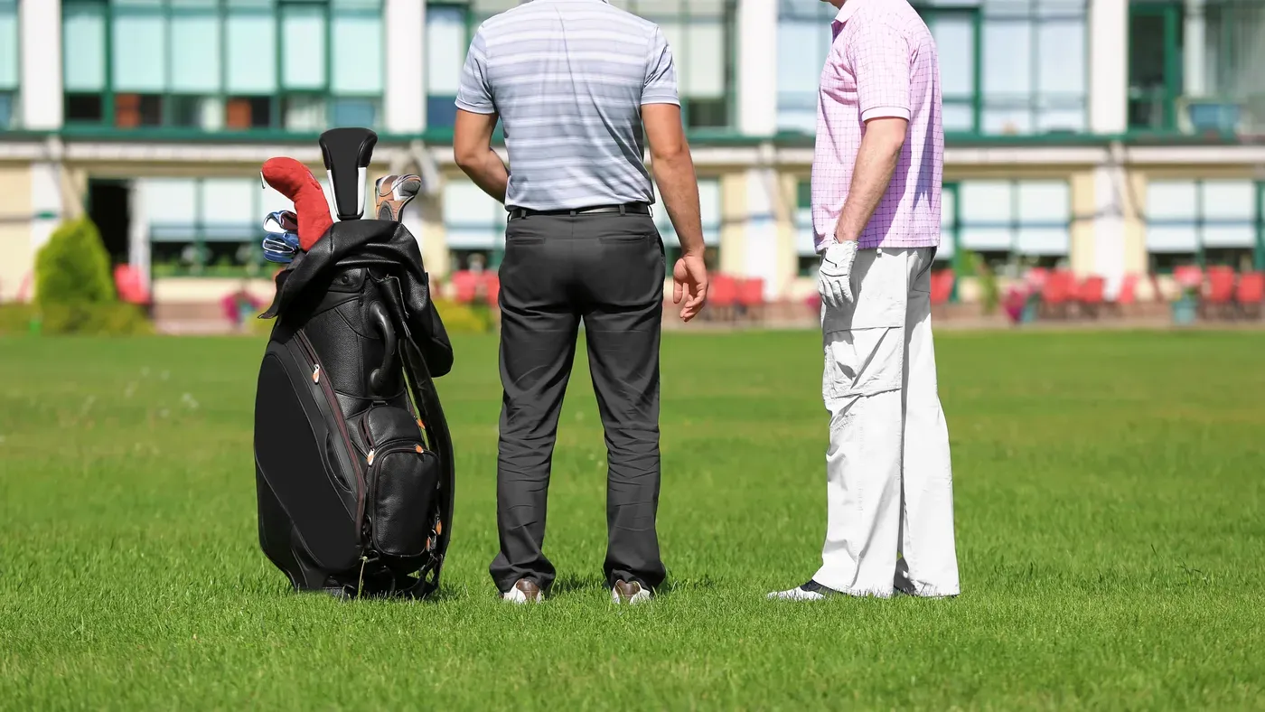 Golfbag på banan